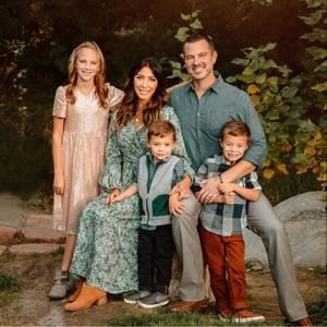 Meet your Posher, Dana